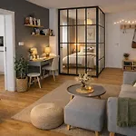 Trainstation Apartmans Pressburg-paris براتسيلافا