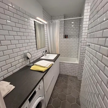 Apartment Orient Express Paris-pressburg By Zazi Bratislava