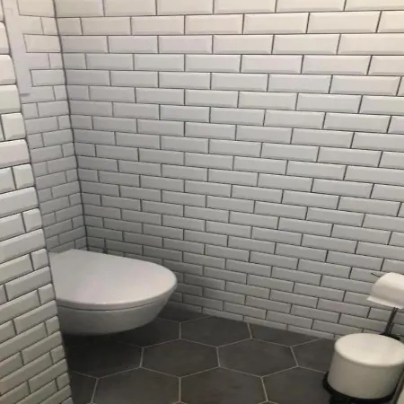 Trainstation Apartmans Pressburg-paris Братислава