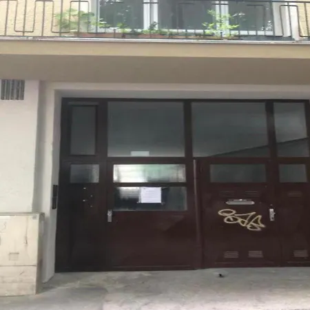 Trainstation Apartmans Pressburg-paris Апартаменты Братислава